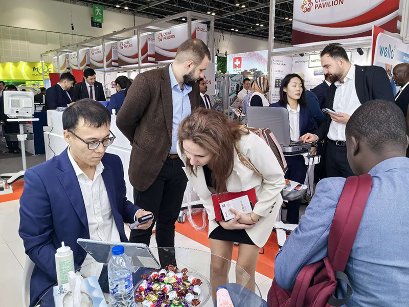 O le lala a le Yonker Group, Periodmed Medical, faia se amataga i le 2024 Dubai Arab Health Exhibition (4)