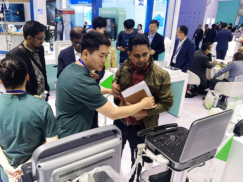 Periodmed unveils brand-new medical products at the 2024 Shanghai CMEF (9)