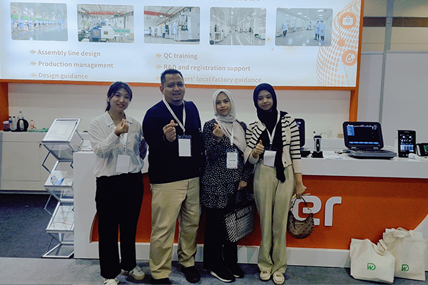 Yonker Medical Exhibition Booth in Indonesia at Hall B 238 & 239 (10)
